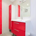 Apartment 4 Bedroom Cozy In